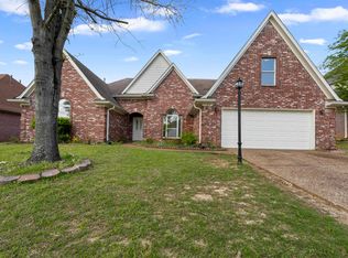 1104 Macon Hall Rd, Cordova, TN 38018