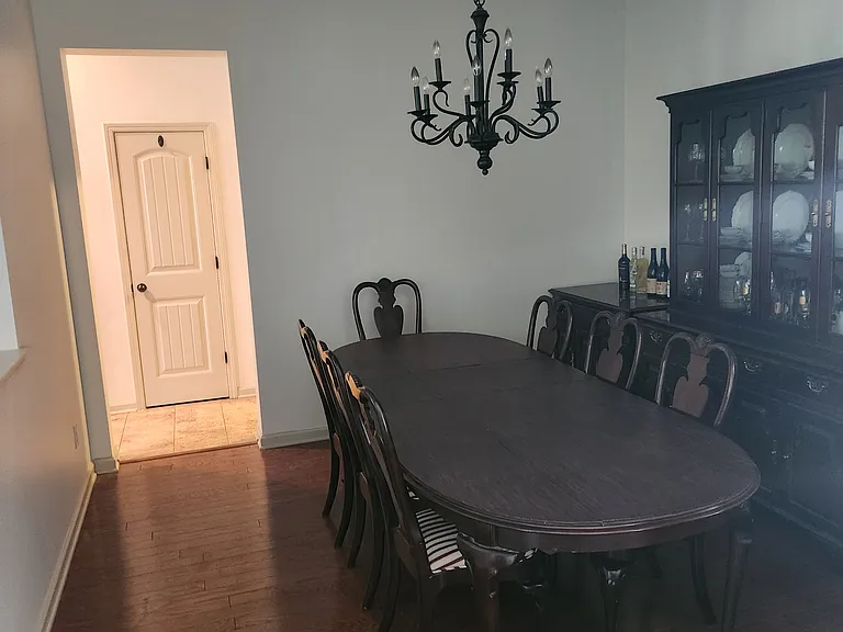 108 Saint Andrew Ct — Photo 10