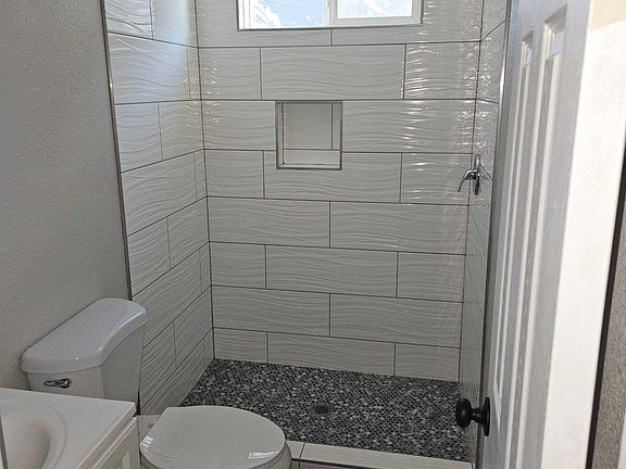 3rd image of 27442 N 204th Avenue