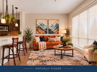108 W Rockyledge Vw NW #6, Calgary, AB T3G 5Y3