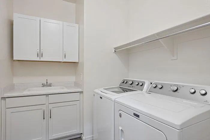 10445 E Tesla Ave — Photo 24