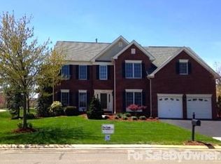 21665 Mitchell Ct, Ashburn, VA 20147