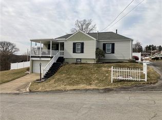 700 Harbinson Rd, Beaver Falls, PA 15010