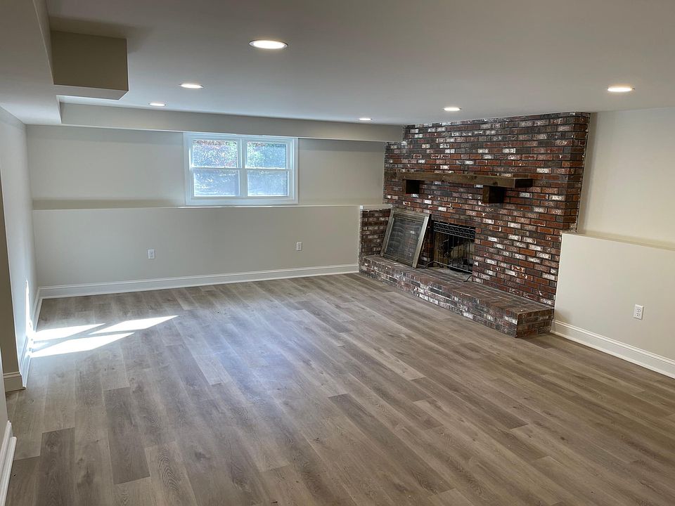 133 Windham Rd B, Pelham, NH 03076 Zillow