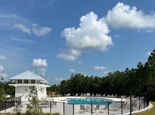 8649 Pathstone Blvd, Pensacola, FL 32526
