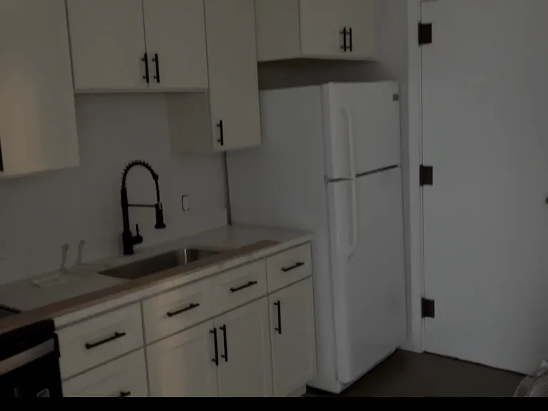714 Broadway #11 — Photo 4