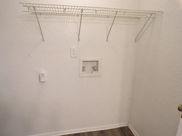 Springwood Villas — Photo 20