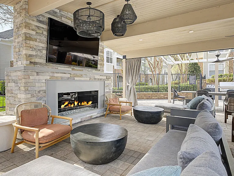 The Reserve at Meadowmont Apartments and Townhomes — Photo 21