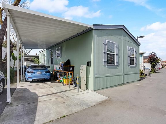 2nd image of 540 Bonita Ave Space 416