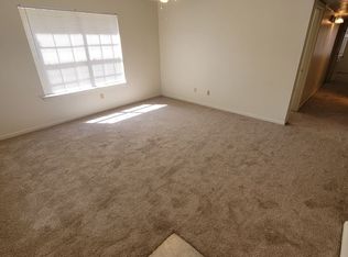 1808B Woodsman Dr, College Station, TX 77840