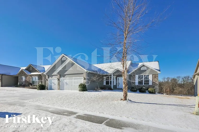 4 bed, 3.5 bath, 1804 sqft, $2,845 — Photo 1