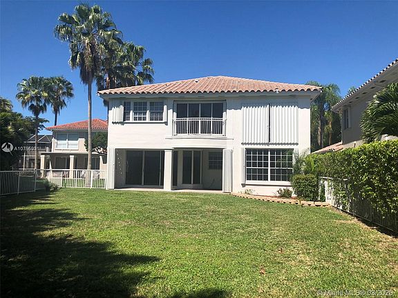 2nd image of 4425 NW 93 Doral Ct
