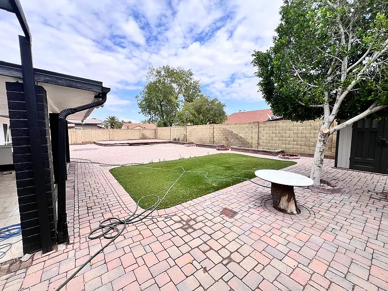 16291 N 29th Dr — Photo 41