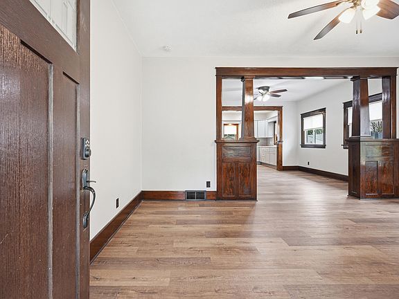 2nd image of 908 Weare St
