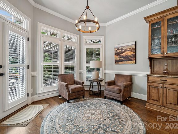 3rd image of 107 Patience Place Ln