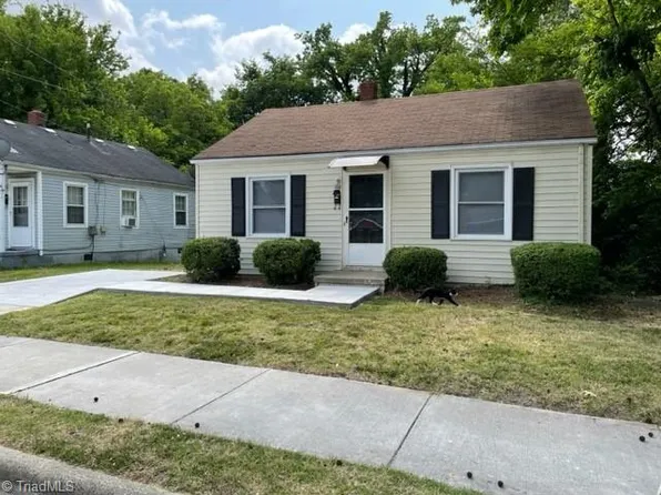 910 S English St, Greensboro, NC 27401