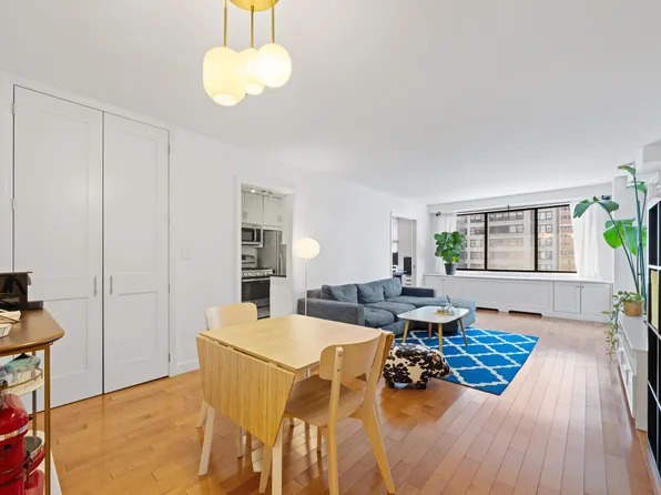 345 East 73rd Street 9D image 1 of 19