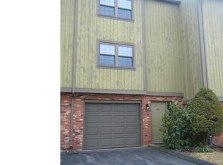 62 Mattabasset Dr #62, Meriden, CT 06450