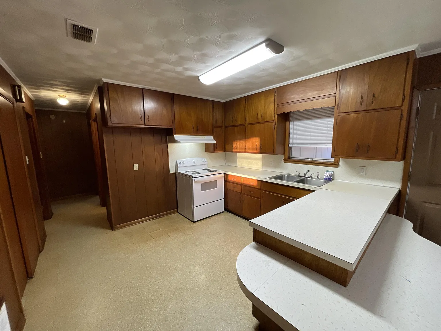 z2707 West 27th Avenue - 1 — Photo 4