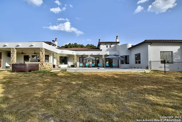 202 Waterstone Pkwy — Photo 44
