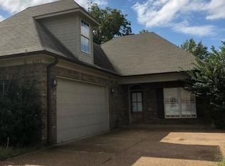 6397 Arbor Lake Dr W, Horn Lake, MS 38637