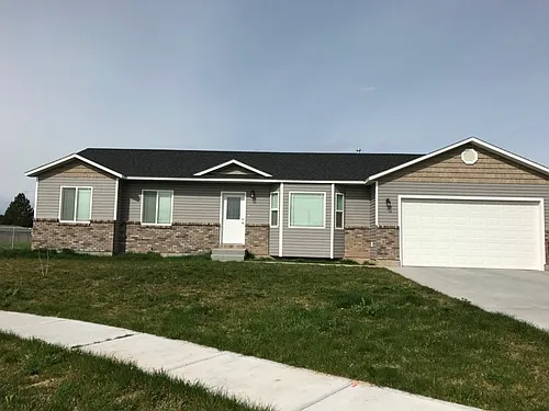 959 Preston Dr Photo 1