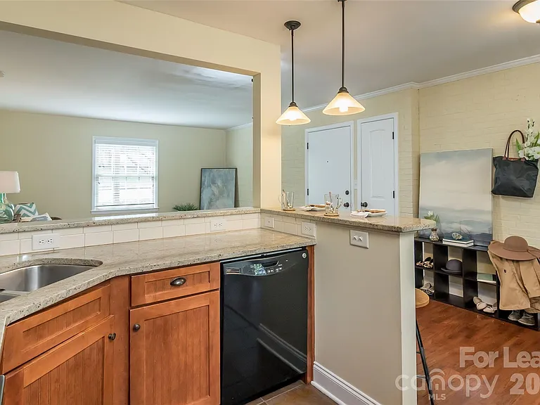 4911 Park Rd #D — Photo 8