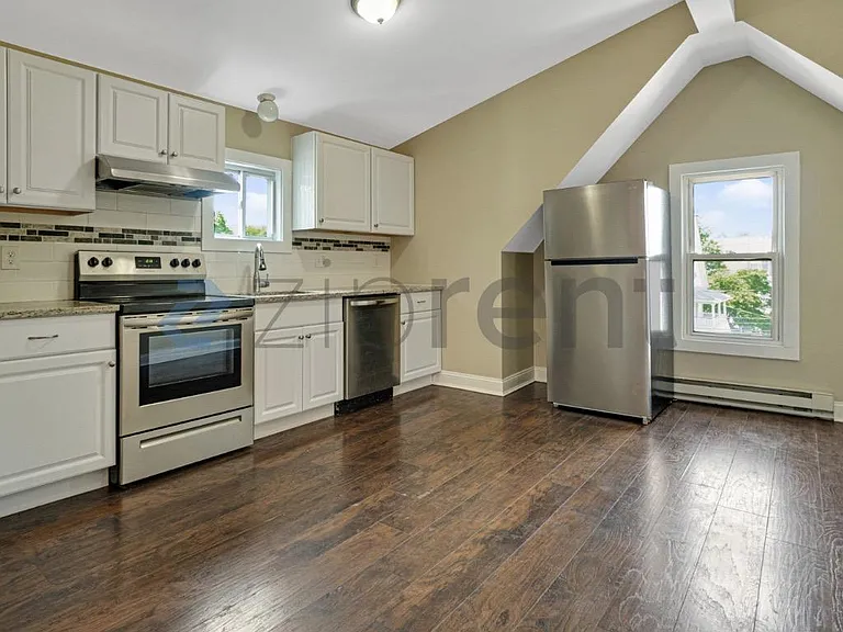 23 Rufus St #2 — Photo 9