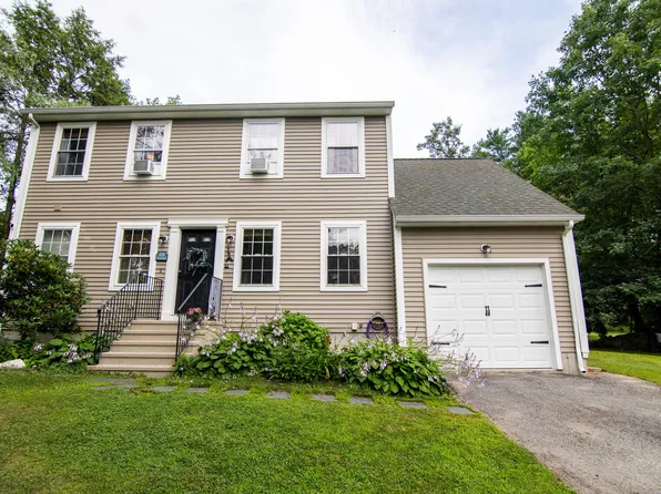 101 Prospect Street, Putnam, CT 06260