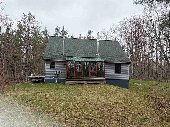 2nd image of 2805 Pine Trail Rd