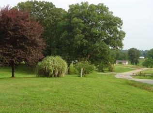 742 Dexterville Banock Rd, Morgantown, KY 42261