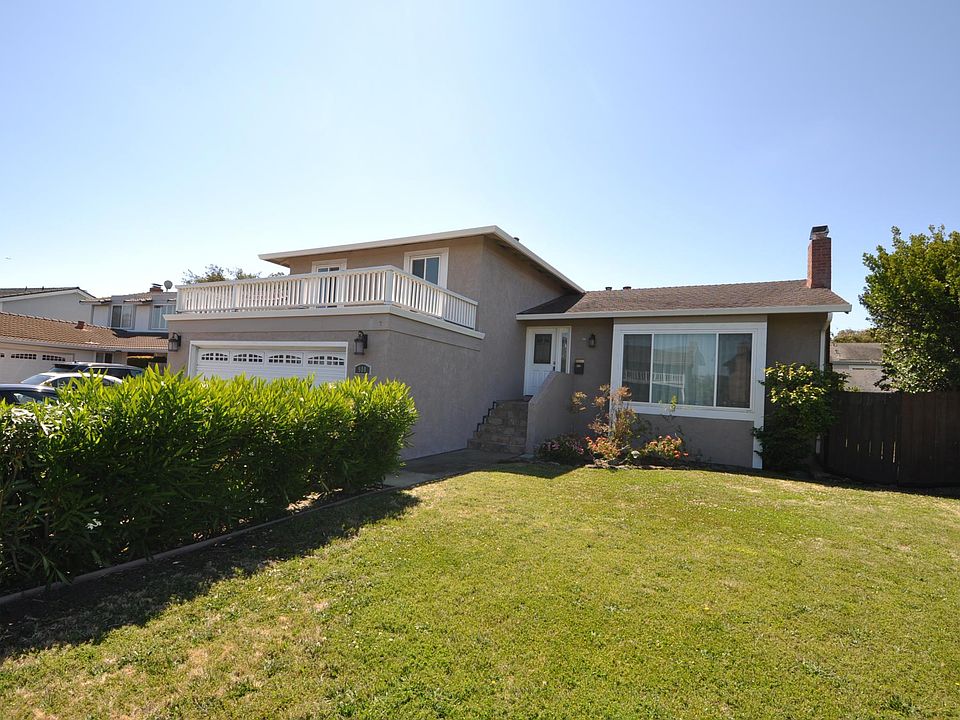 1st image of 980 Gull Ave
