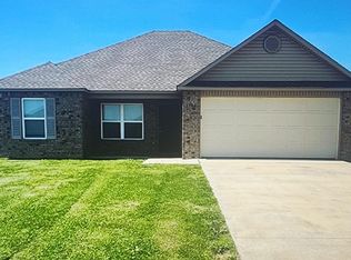 3725 Churchhill Dr, Jonesboro, AR 72404