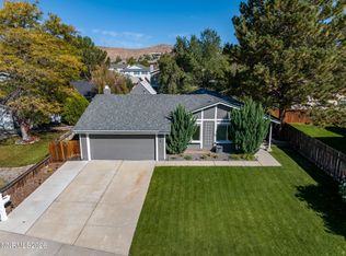 876 Pinewood Ct, Sparks, NV 89434