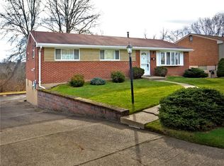 156 McAlister Dr, Pittsburgh, PA