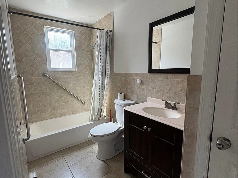 125 Washington Ave — Photo 9