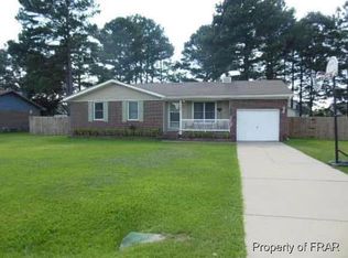 5584 Grimes Rd, Fayetteville, NC 28306