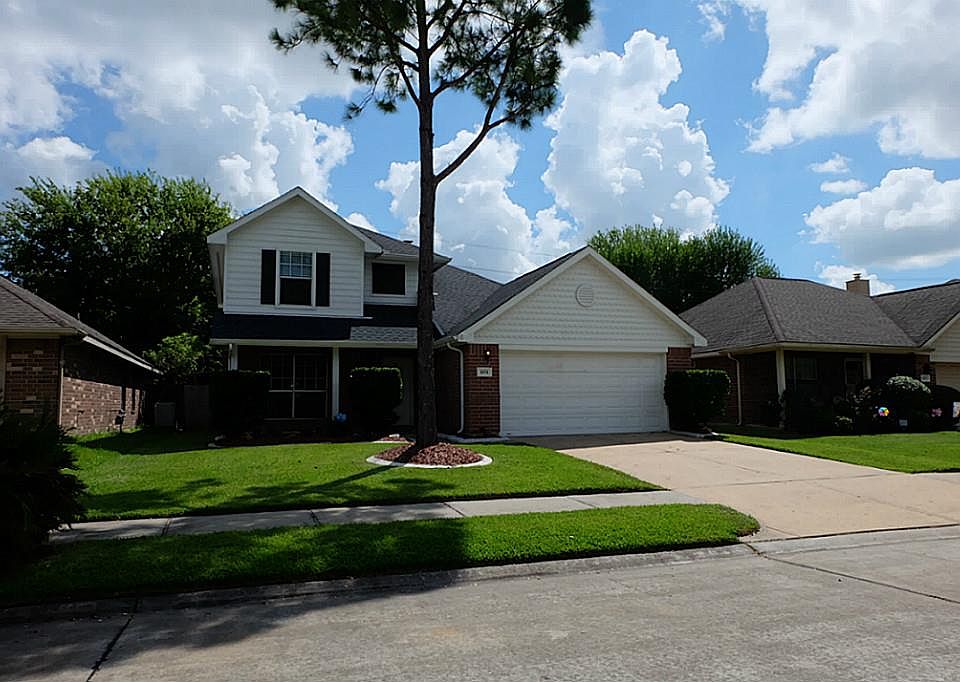 1st image of 1031 Andover Dr