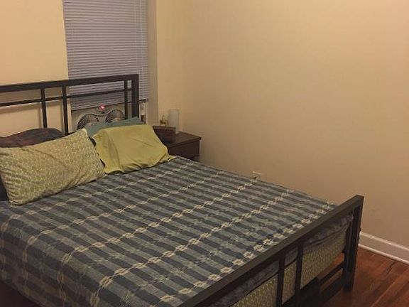 3rd image of 3521 N Broadway St #3525-1E