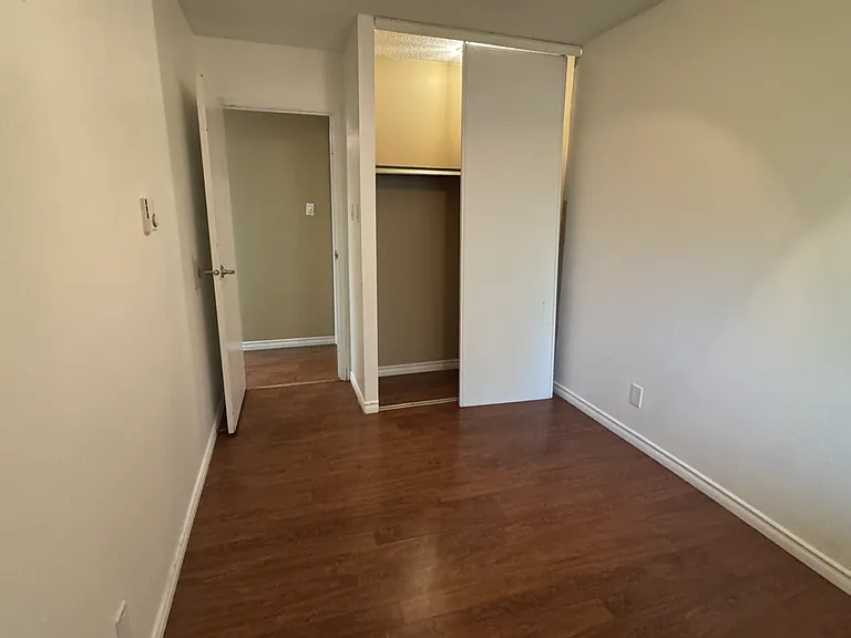 100 Scotswood Dr #19 — Photo 12