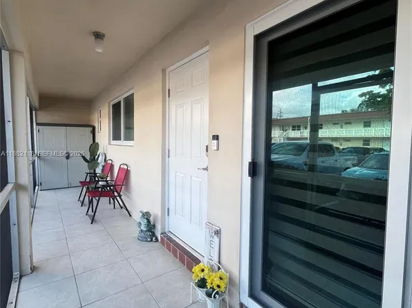 5387 SW 40th Ave APT 103, Fort Lauderdale, FL 33314