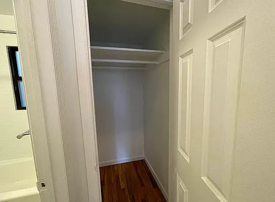 Rented by Compass | media 18