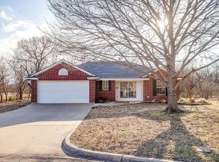 1312 Bradley Ct, Cleburne, TX 76033