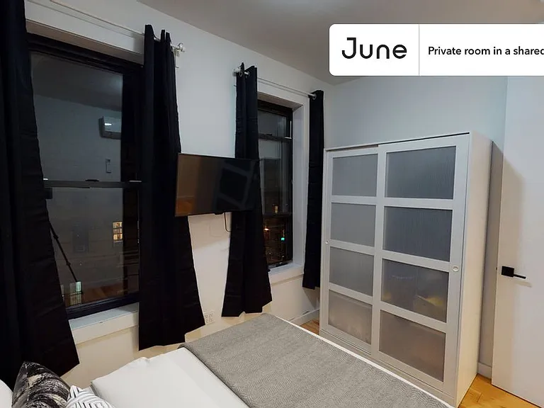 791 Onderdonk Ave #D — Photo 1