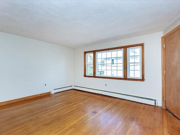 boston-massachusetts-59144183 picture