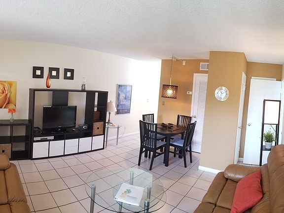 3rd image of 3225 NE 16th St #15A