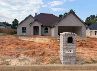 314 Saddle Brook Dr, Hallsville, TX 75650