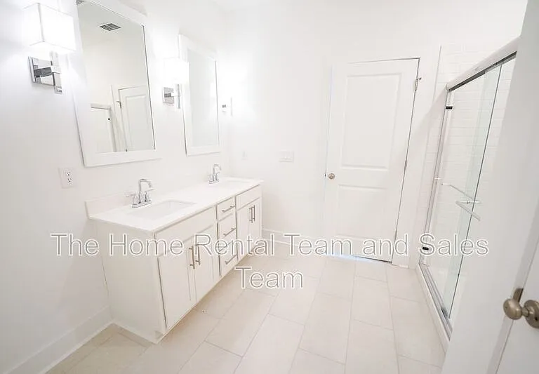 128 Kingswood Cir — Photo 20