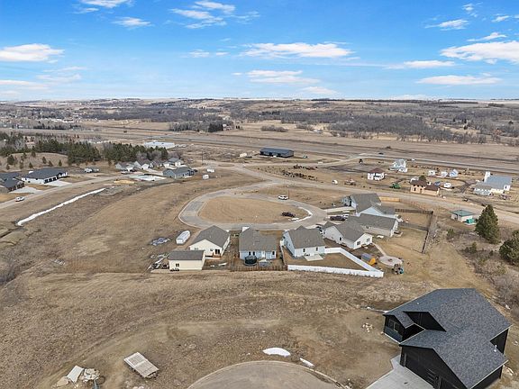 4th image of 20 Ridgeview Ct