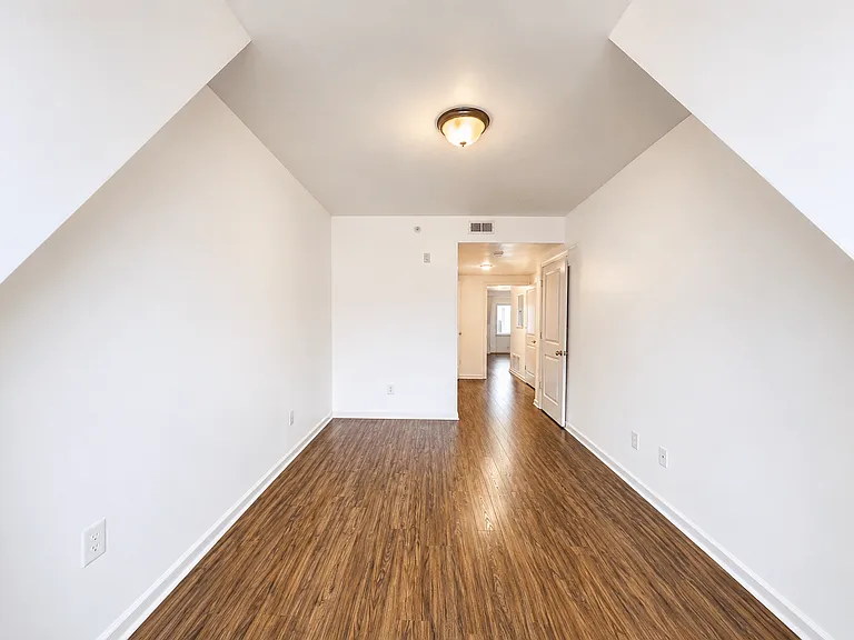 6619 Ridge Avenue — Photo 23
